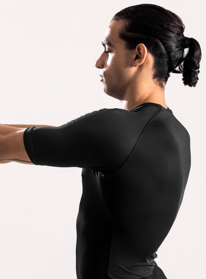 LOGO HALF SLEEVE COMPRESSION