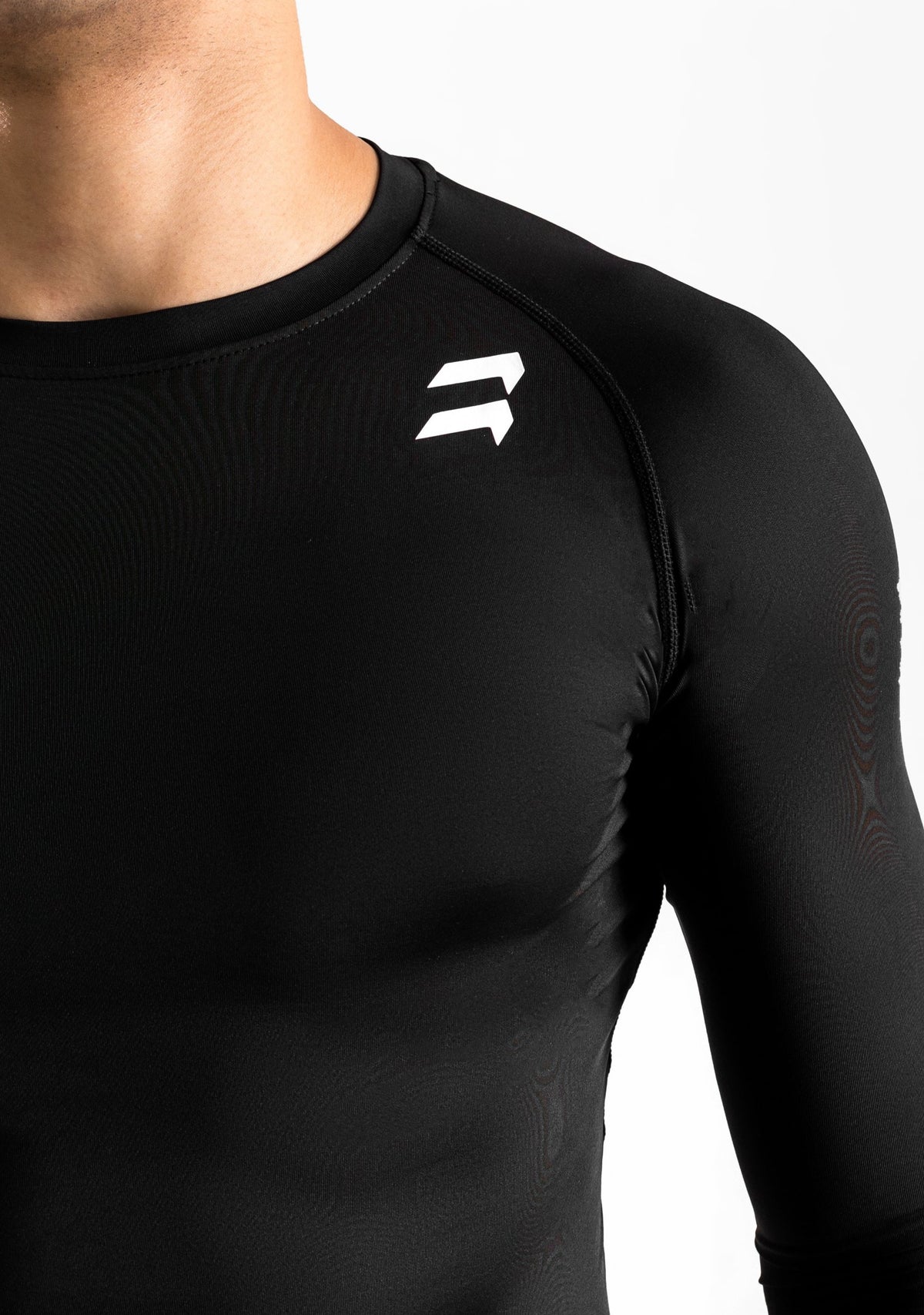 LOGO FULL SLEEVES COMPRESSION